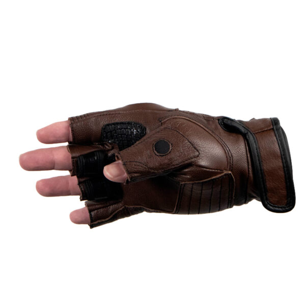 1444672_2.jpg 1444672 2.jpg