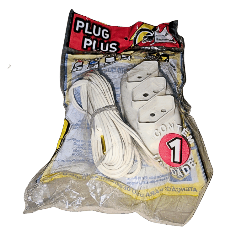 extensão de tomada plugplus 3 tomadas 3m – alcance e praticidade para sua energia